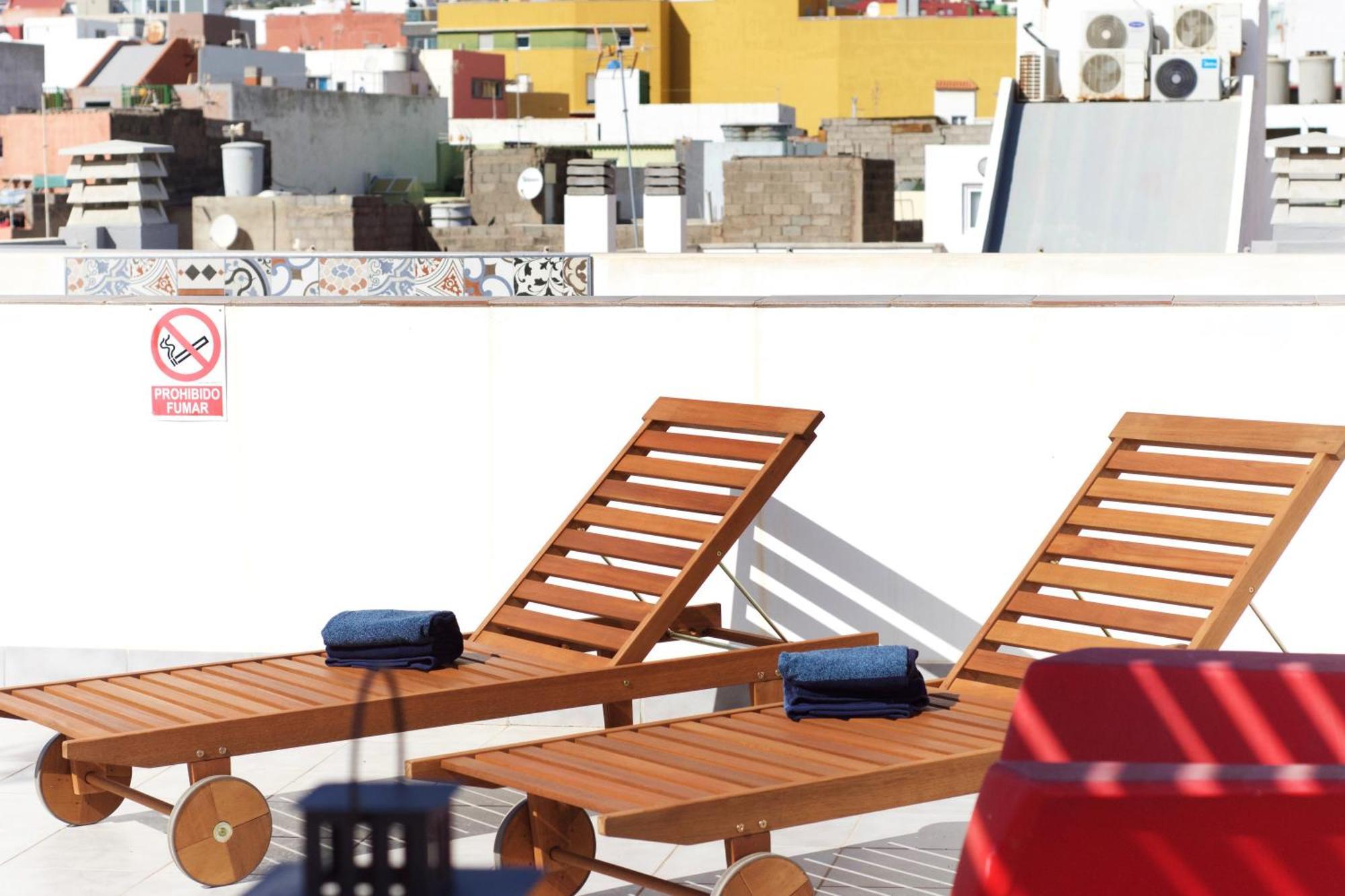 Apartamentos A 10 Minutos Del Aeropuerto Carrizal Ngoại thất bức ảnh