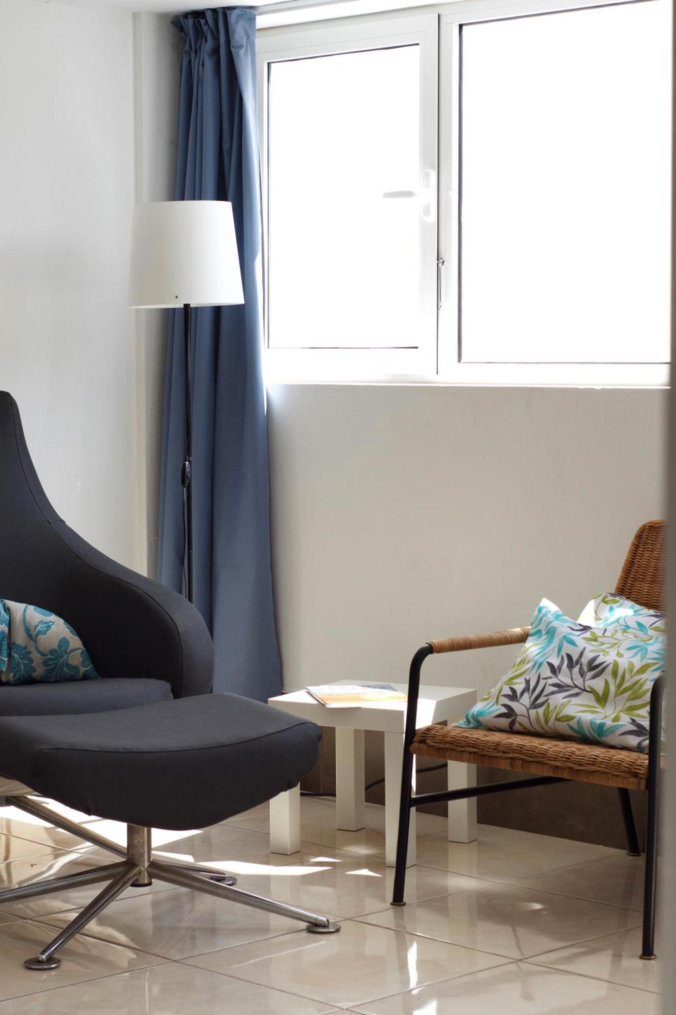 Apartamentos A 10 Minutos Del Aeropuerto Carrizal Ngoại thất bức ảnh